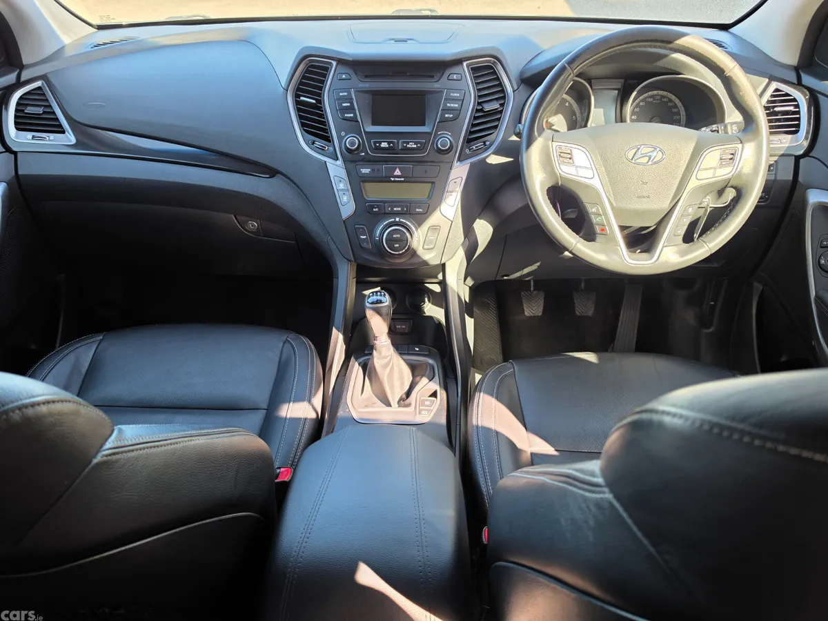 Hyundai Santa Fe SUV, Diesel, 2015, Blue
