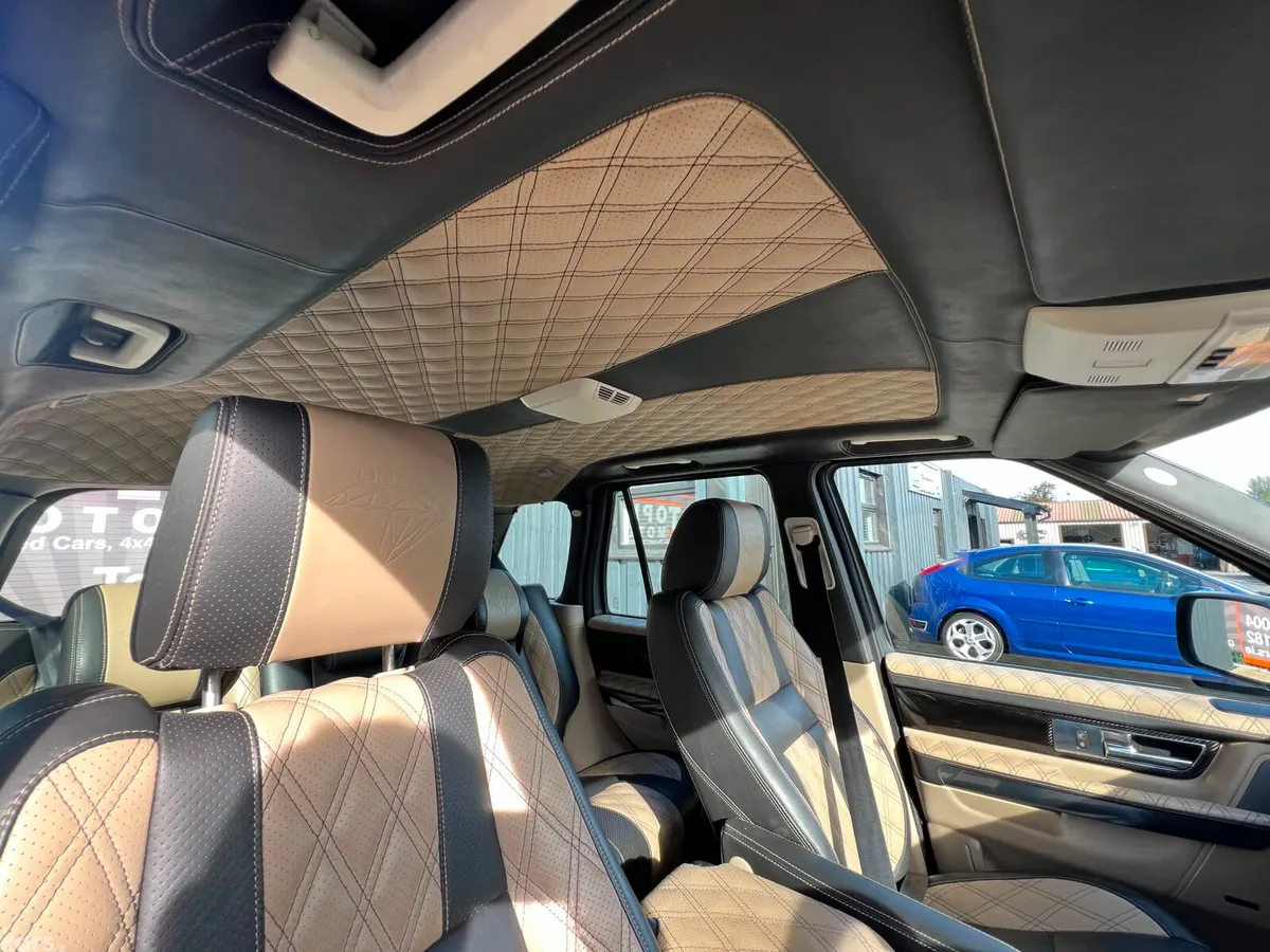 Land Rover Range Rover Sport SUV, Diesel, 2012, Gold