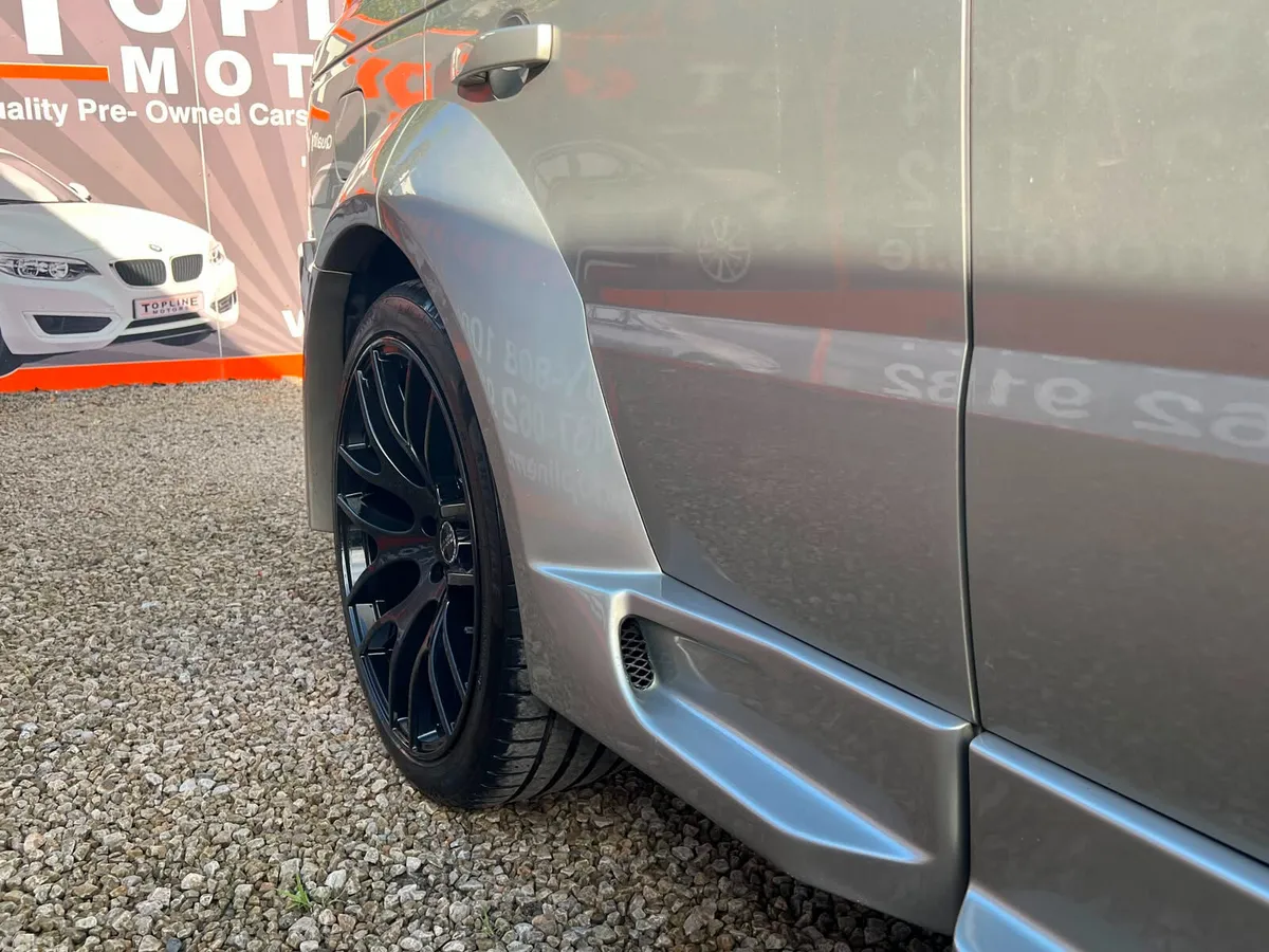 Land Rover Range Rover Sport SUV, Diesel, 2012, Gold