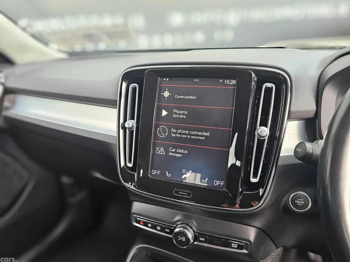 Volvo XC40 SUV, Diesel, 2019, White