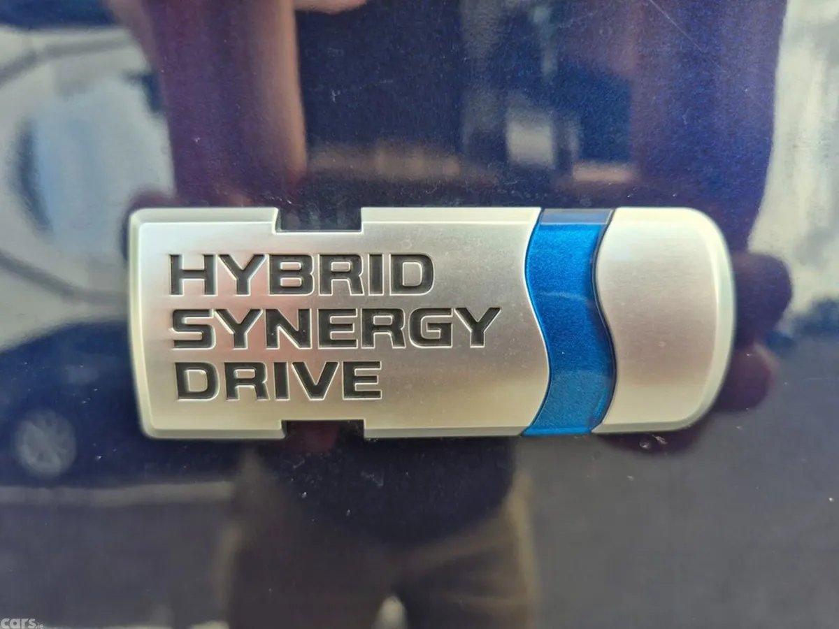 Toyota C-HR SUV, Petrol Hybrid, 2021, Blue
