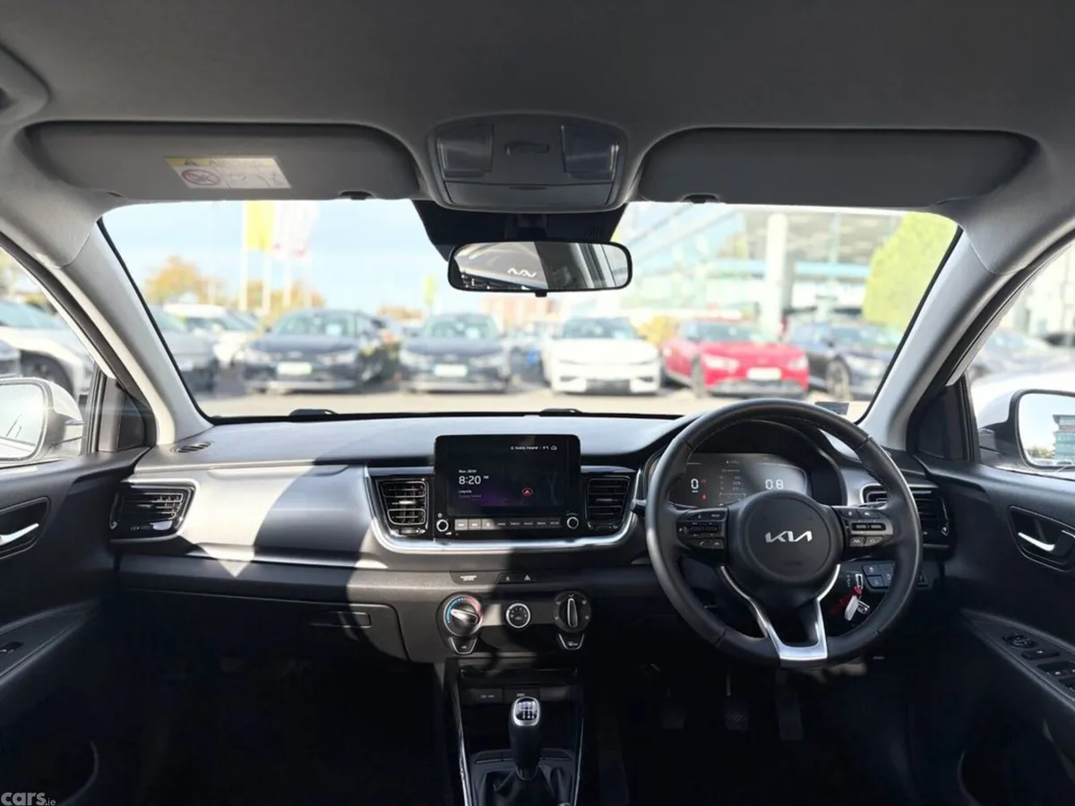 Kia Stonic Hatchback, Petrol, 2024, White