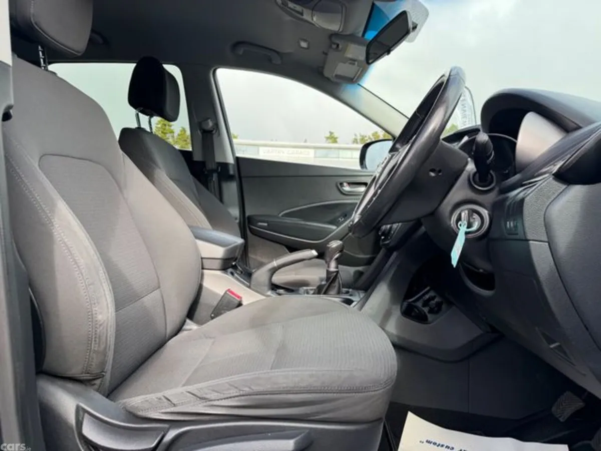 Hyundai Santa Fe Estate, Diesel, 2013, Black