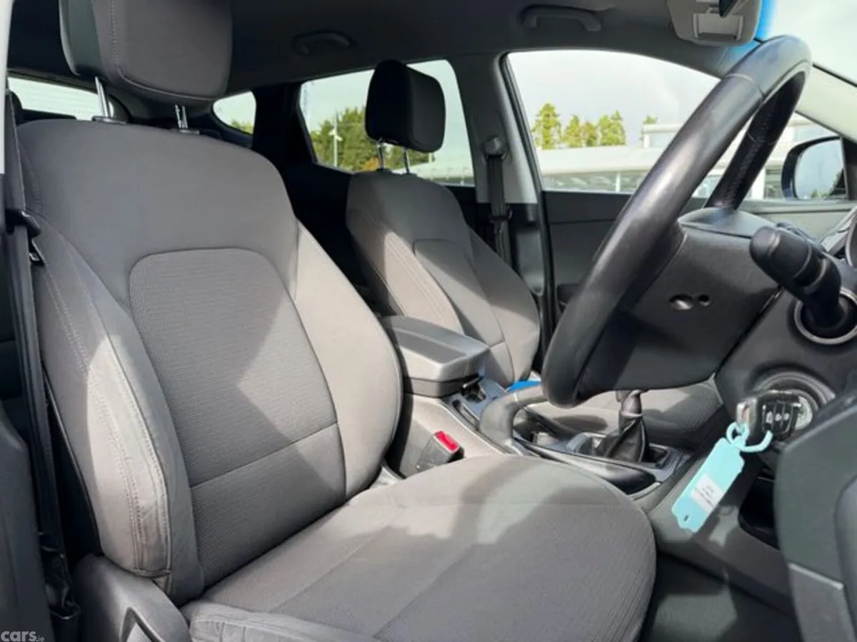 Hyundai Santa Fe Estate, Diesel, 2013, Black