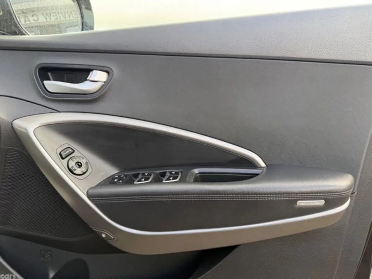 Hyundai Santa Fe Estate, Diesel, 2013, Black