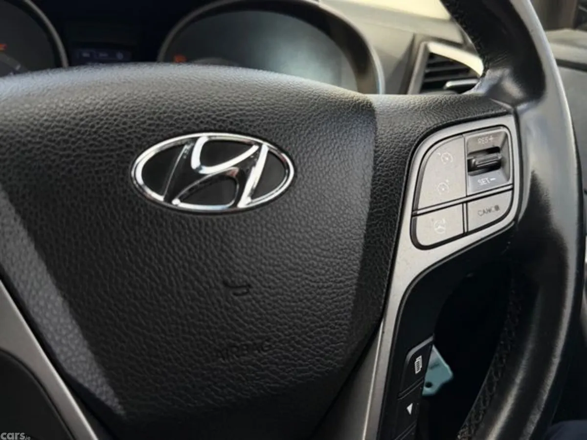 Hyundai Santa Fe Estate, Diesel, 2013, Black