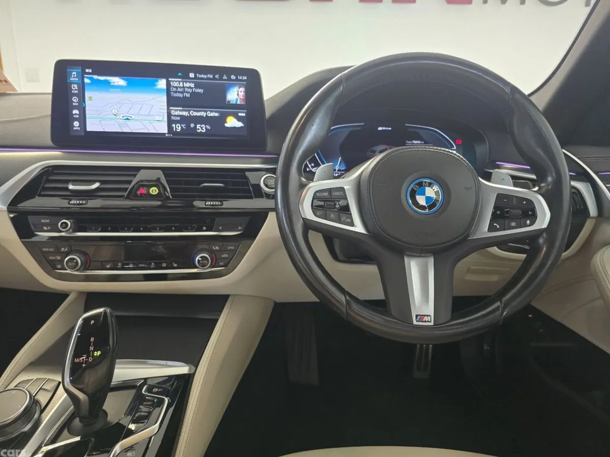 BMW 5-Series Estate, Petrol Plug-in Hybrid, 2023, Grey