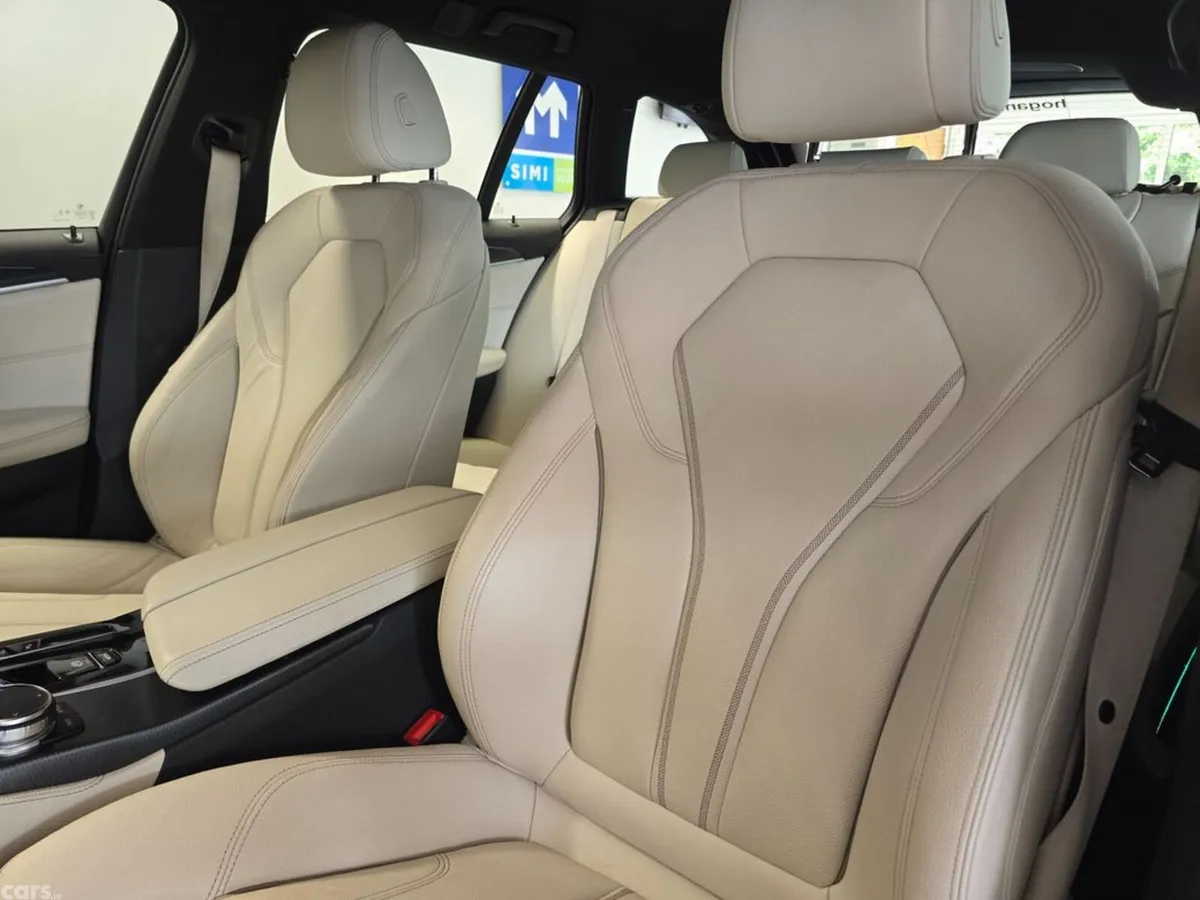BMW 5-Series Estate, Petrol Plug-in Hybrid, 2023, Grey