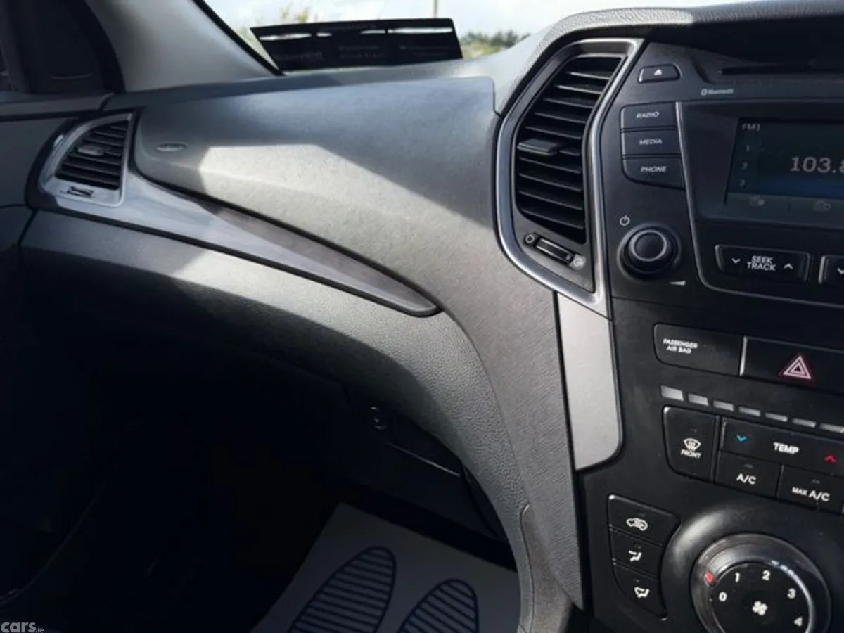Hyundai Santa Fe Estate, Diesel, 2013, Black