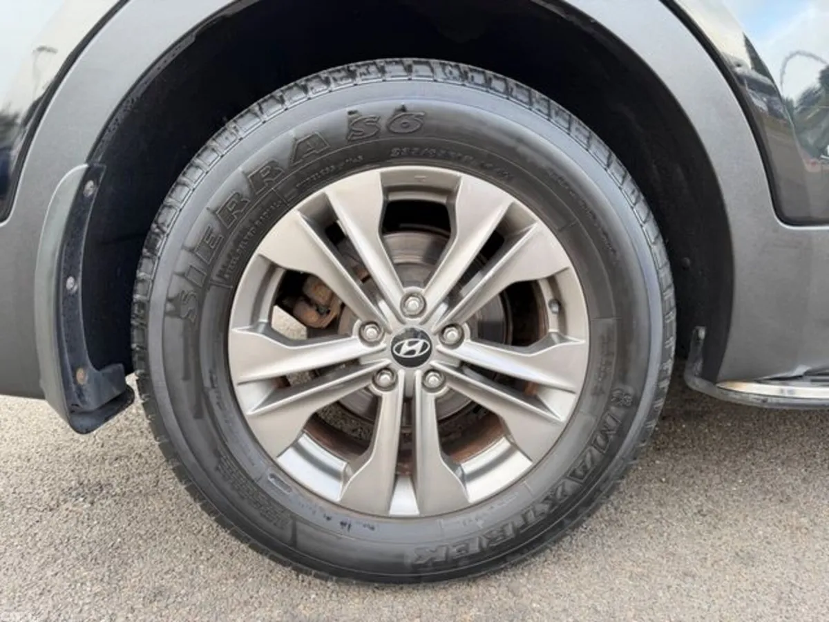 Hyundai Santa Fe Estate, Diesel, 2013, Black