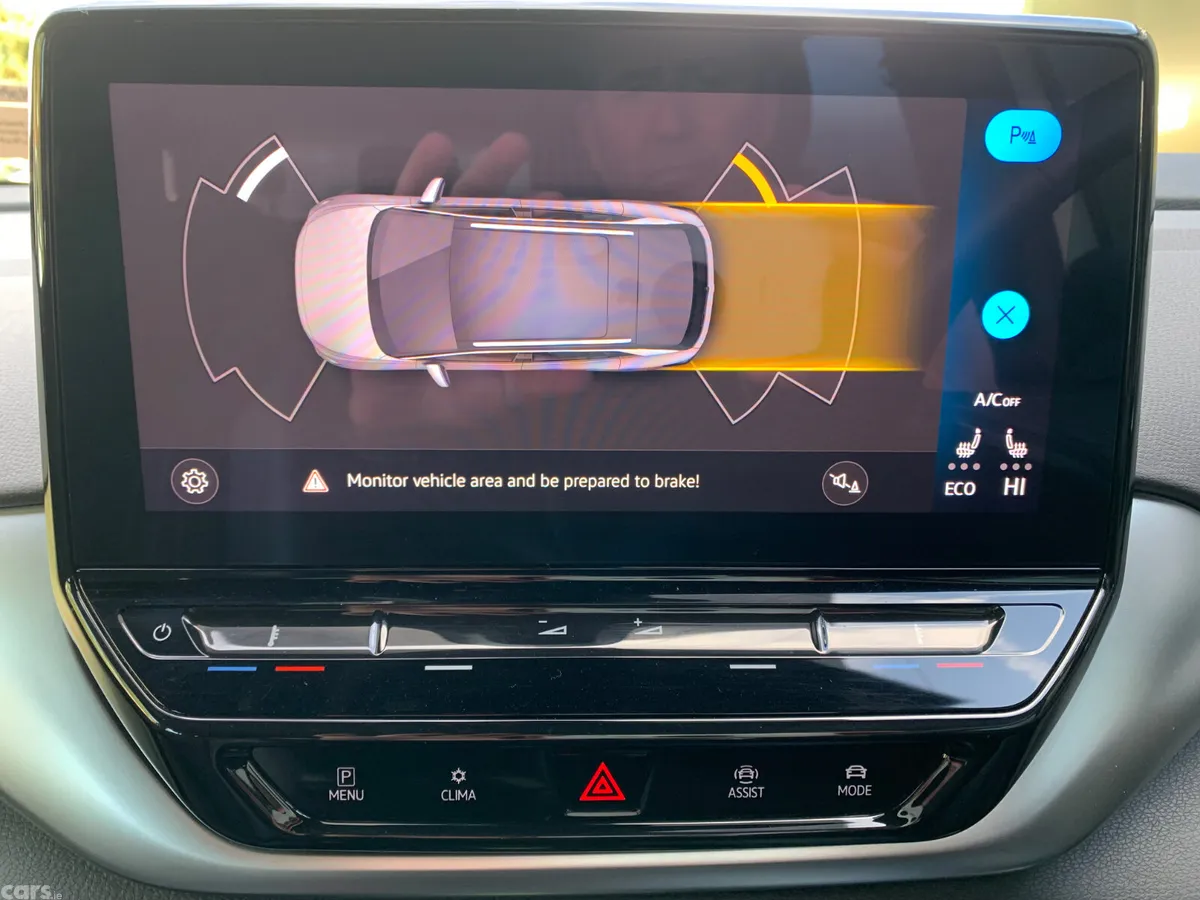 Volkswagen ID.4 Hatchback, Electric, 2022, White