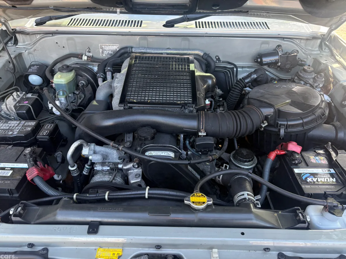 Toyota Land Cruiser SUV, Diesel, 1999, Silver