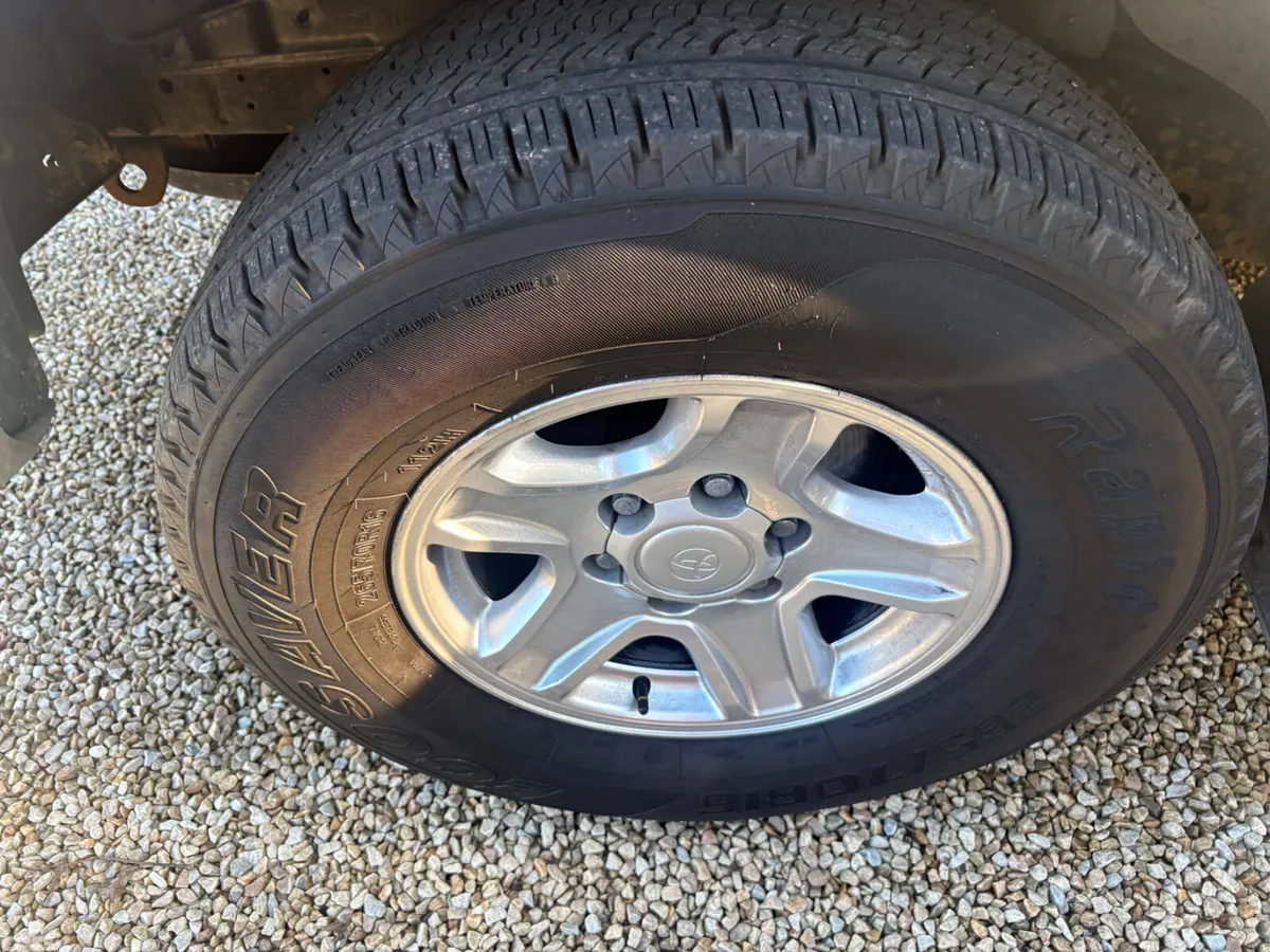 Toyota Land Cruiser SUV, Diesel, 1999, Silver