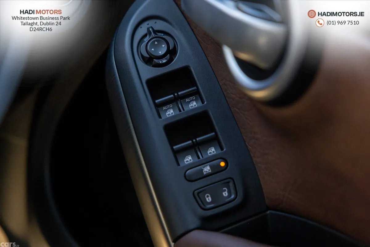 Fiat 500X Hatchback, Petrol, 2016, Red