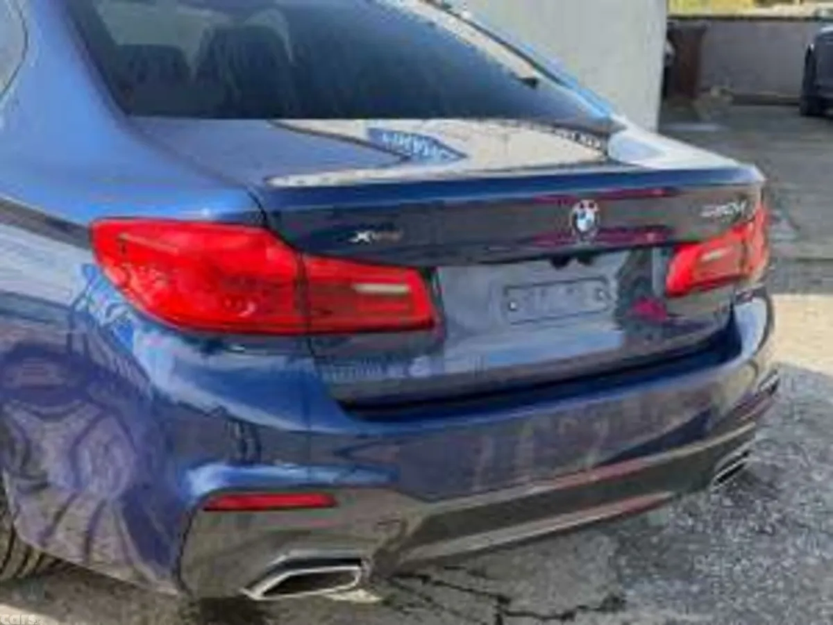 BMW 5-Series Saloon, Diesel, 2019, Blue