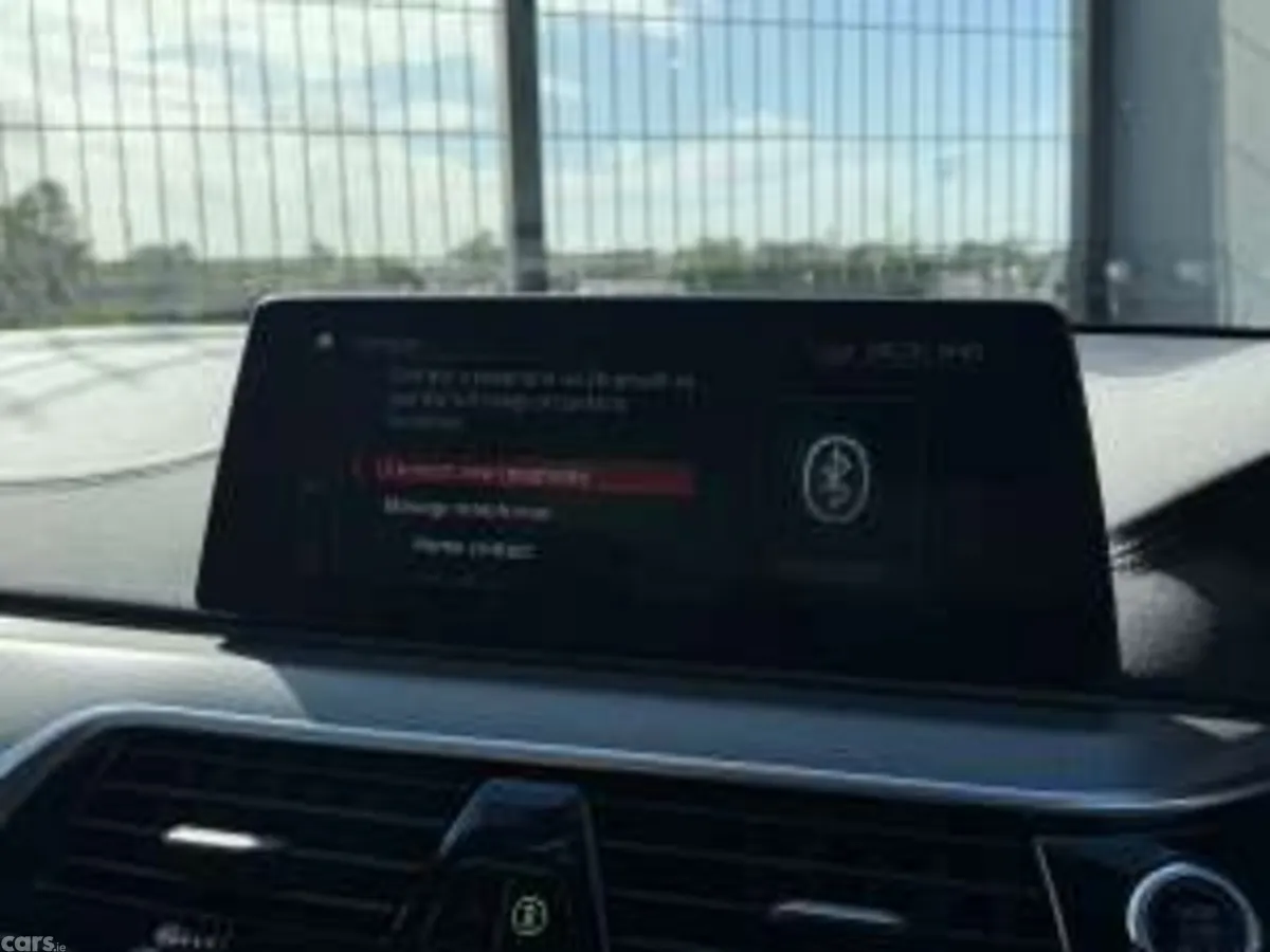 BMW 5-Series Saloon, Diesel, 2019, Blue