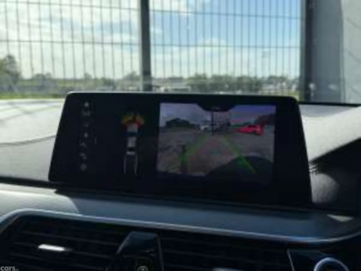 BMW 5-Series Saloon, Diesel, 2019, Blue
