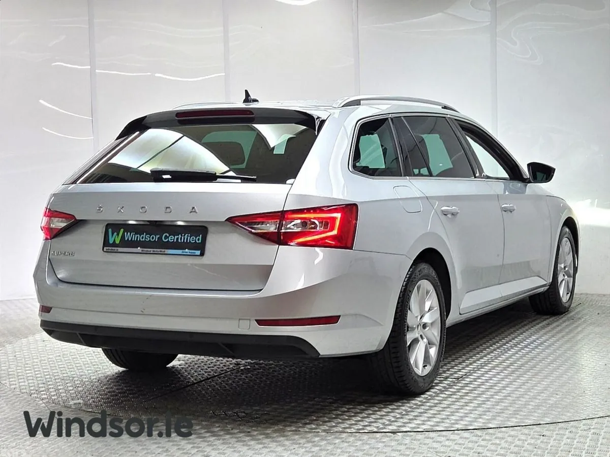 Skoda Superb Estate, Diesel, 2023, Grey