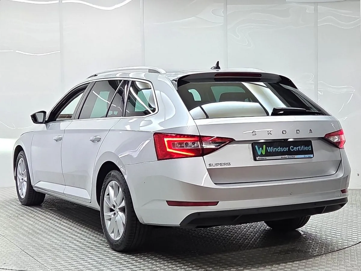 Skoda Superb Estate, Diesel, 2023, Grey