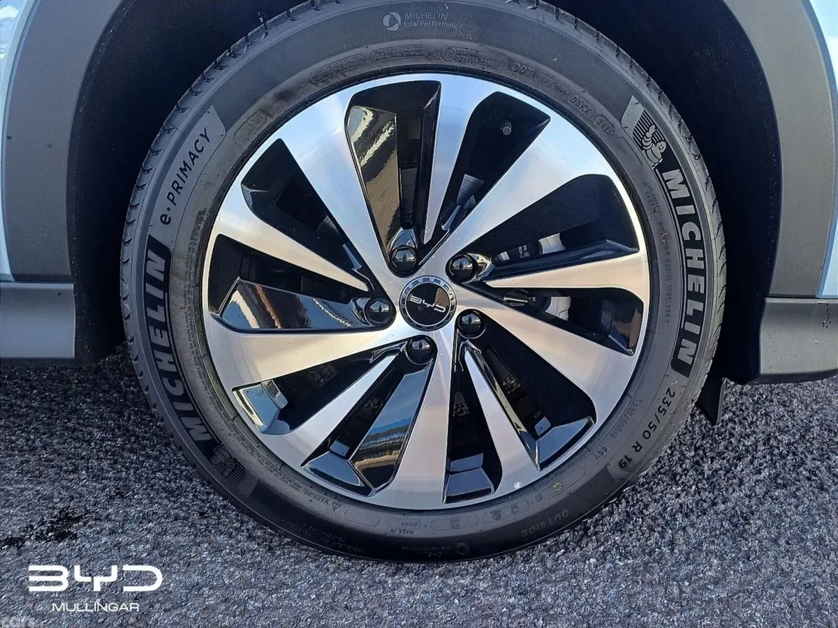 BYD SEAL U SUV, Petrol Plug-in Hybrid, 2026, Blue
