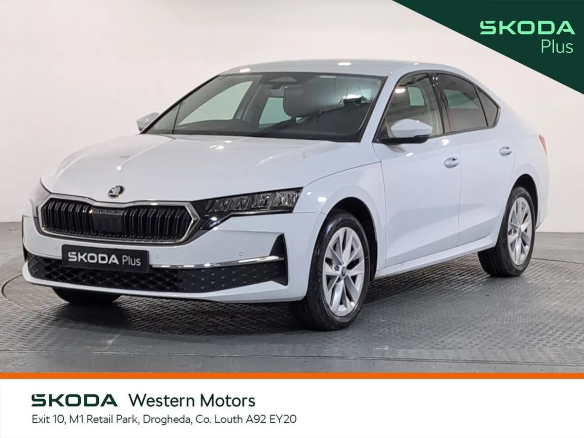 Skoda Octavia Saloon, Diesel, 2026, White