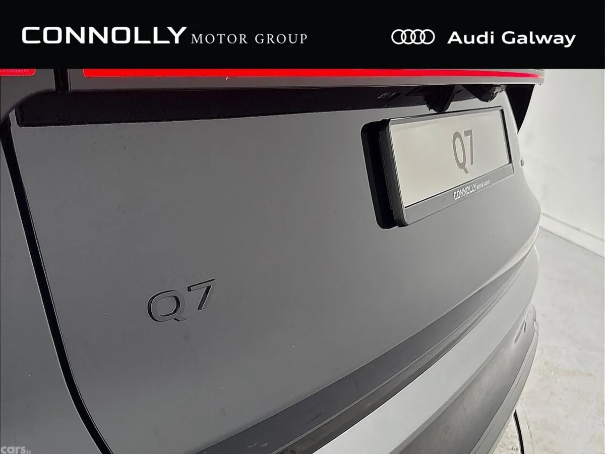 Audi Q7 SUV, Diesel, 2027, Green