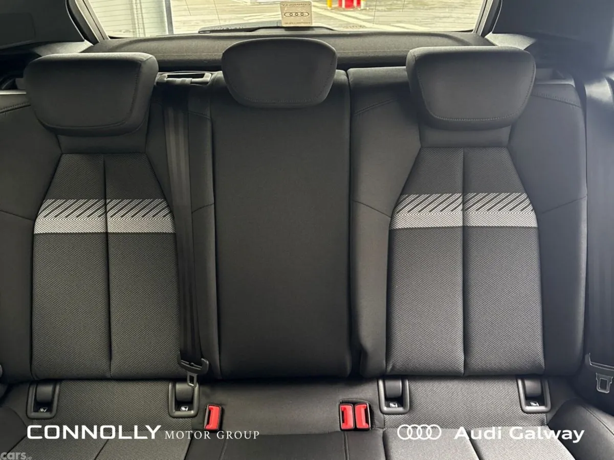 Audi A3 Hatchback, Diesel, 2027, Blue