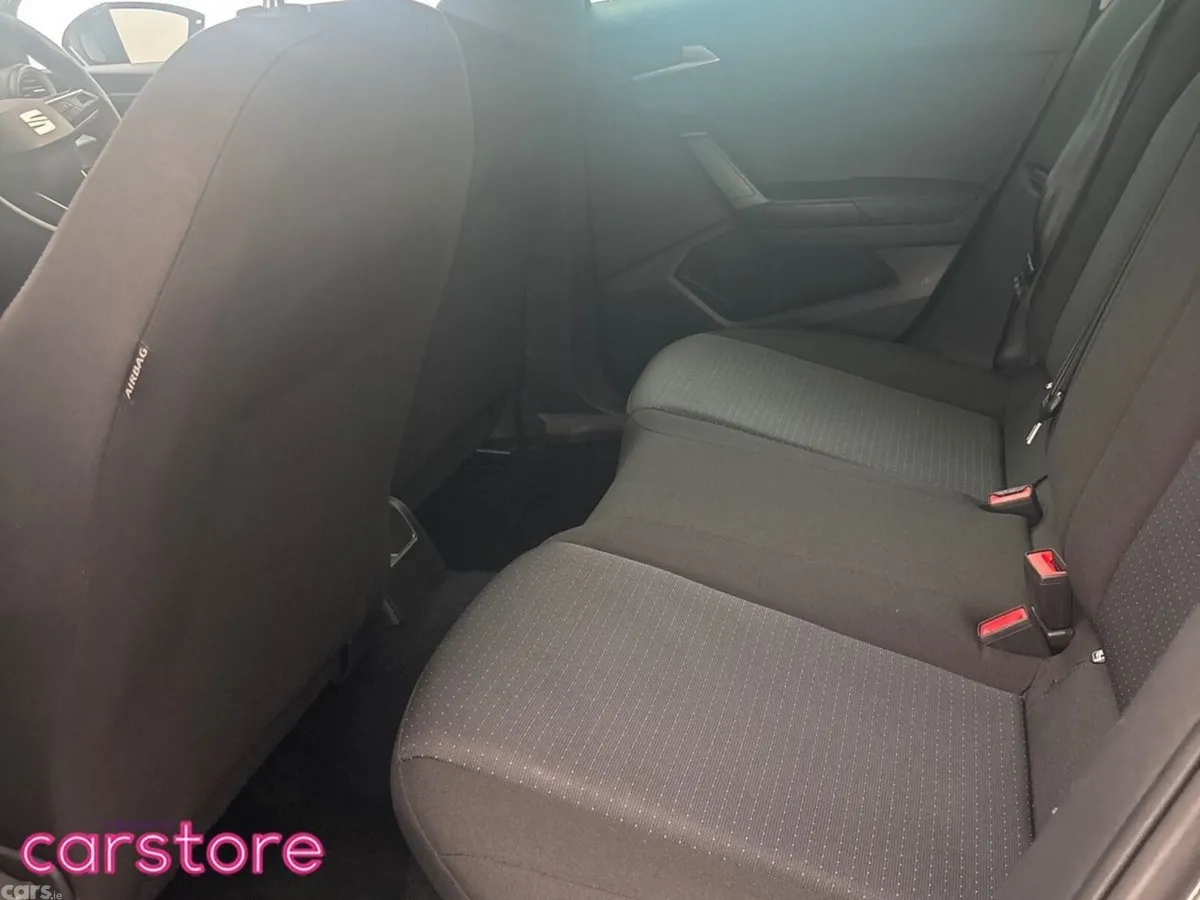 SEAT Arona SUV, Petrol, 2024, Green