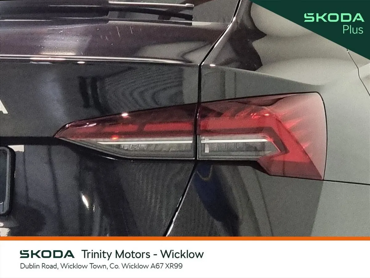 Skoda Octavia Saloon, Petrol, 2026, Black