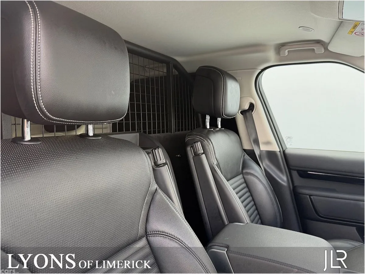Land Rover Discovery SUV, Diesel, 2024, Silver