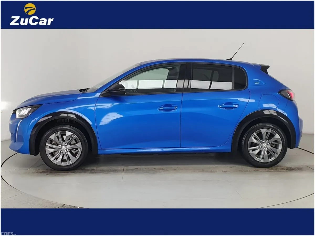 Peugeot 208 Hatchback, Electric, 2022, Blue