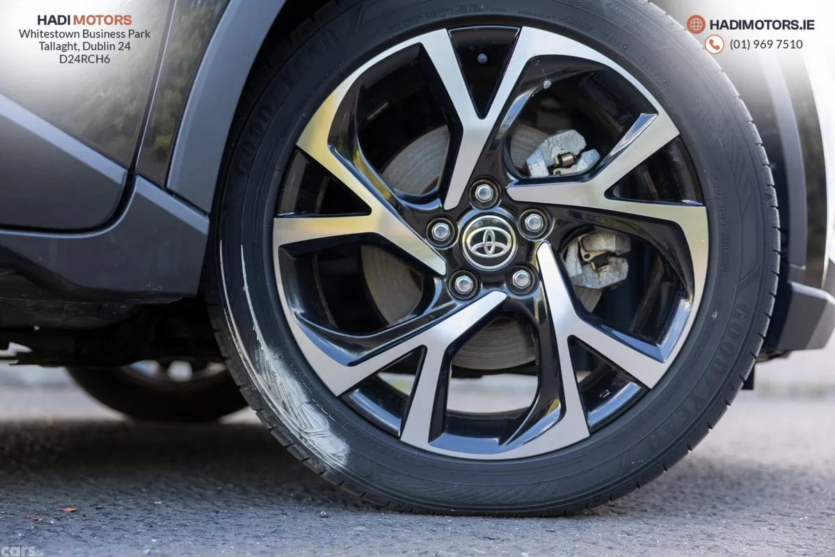Toyota C-HR SUV, Petrol Hybrid, 2019, Black