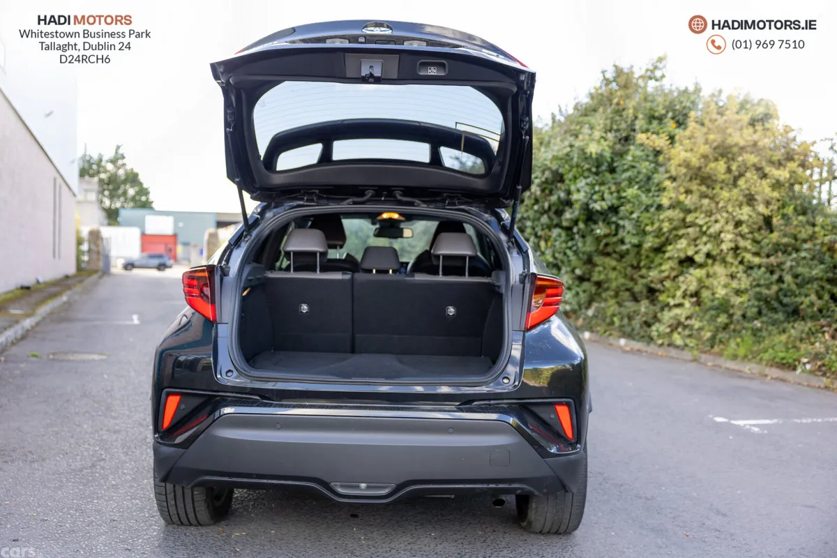 Toyota C-HR SUV, Petrol Hybrid, 2019, Black