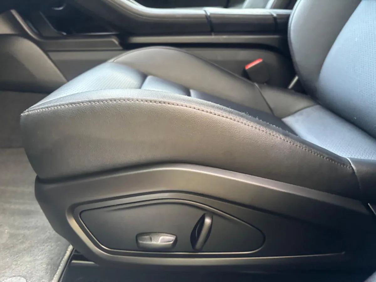 Porsche Taycan Saloon, Electric, 2023, Black