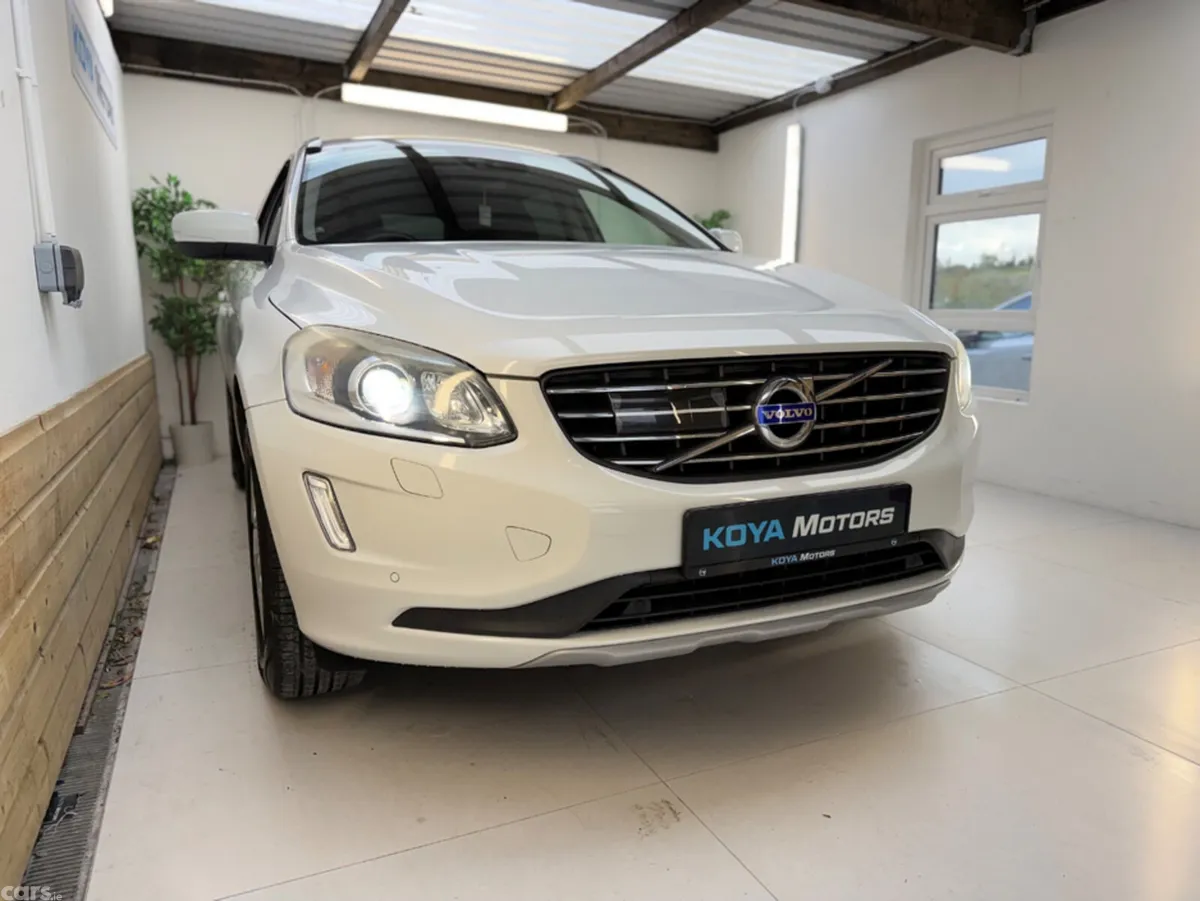 Volvo XC60 SUV, Diesel, 2017, White