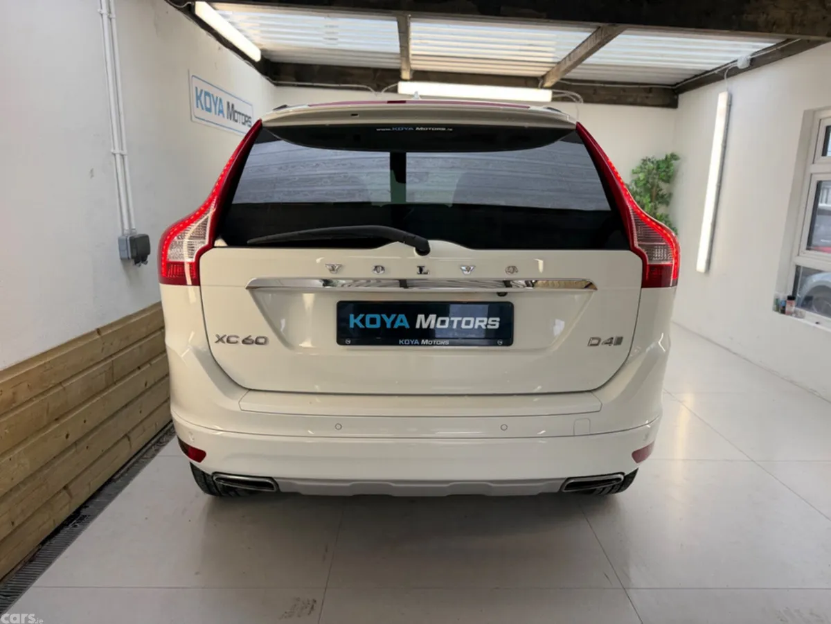 Volvo XC60 SUV, Diesel, 2017, White