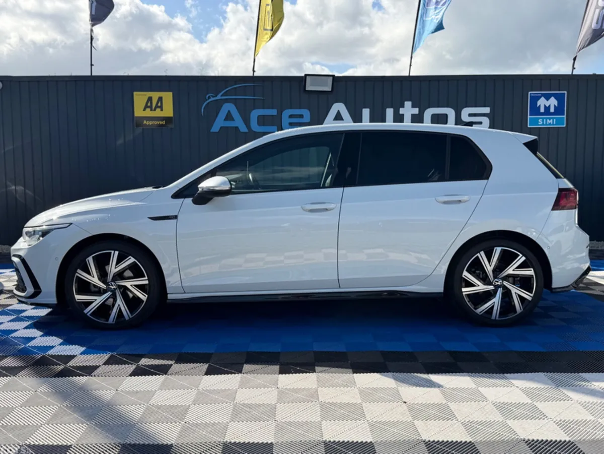 Volkswagen Golf Hatchback, Diesel, 2023, White