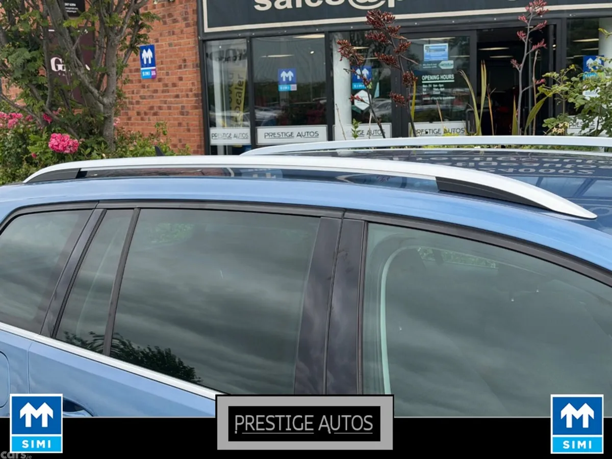 Volkswagen Golf Estate, Petrol, 2017, Blue