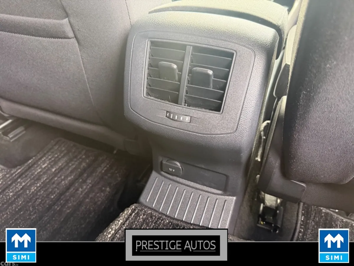 Volkswagen T-Roc SUV, Diesel, 2020, Orange