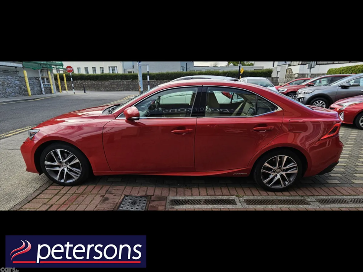Lexus IS Saloon, Petrol Hybrid, 2017, Red