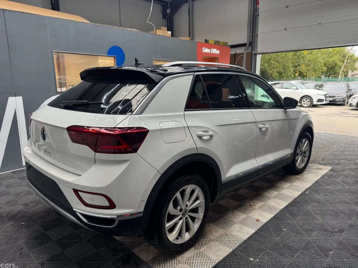 Volkswagen T-Roc SUV, Diesel, 2024, White