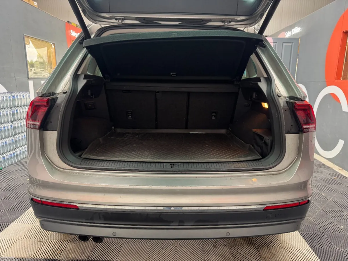 Volkswagen Tiguan SUV, Diesel, 2019, White