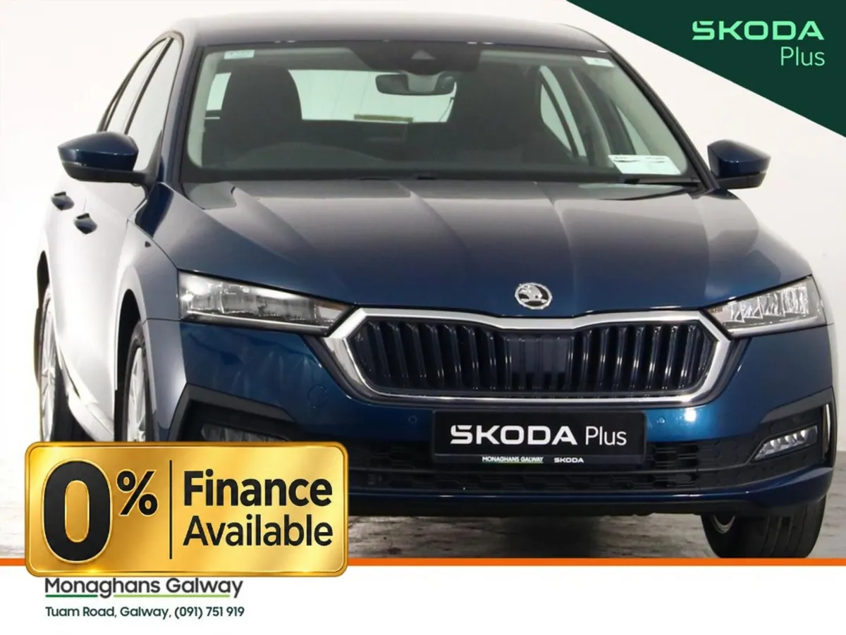 Skoda Octavia Hatchback, Diesel, 2023, Blue