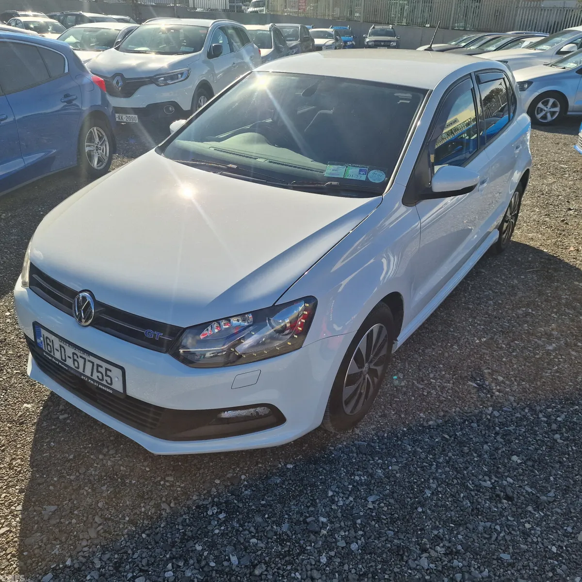 Volkswagen Polo Hatchback, Petrol, 2016, White