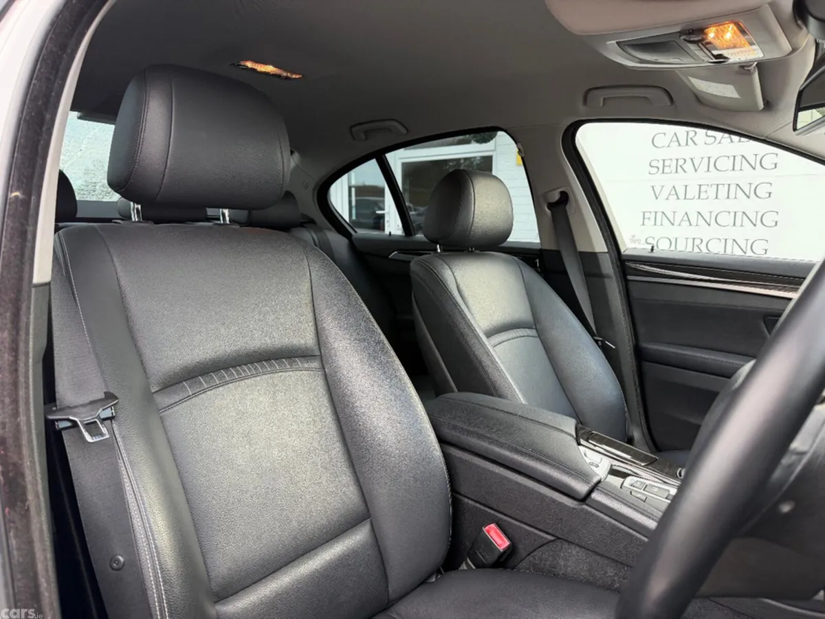 BMW 5-Series Saloon, Diesel, 2015, White