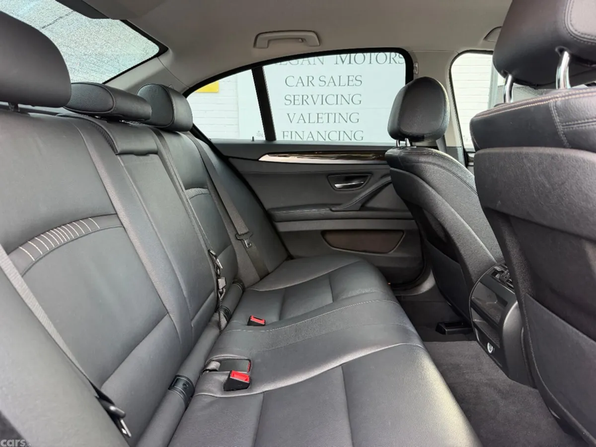 BMW 5-Series Saloon, Diesel, 2015, White