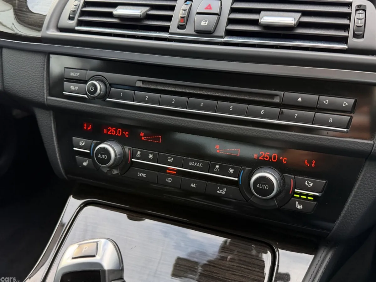 BMW 5-Series Saloon, Diesel, 2015, White
