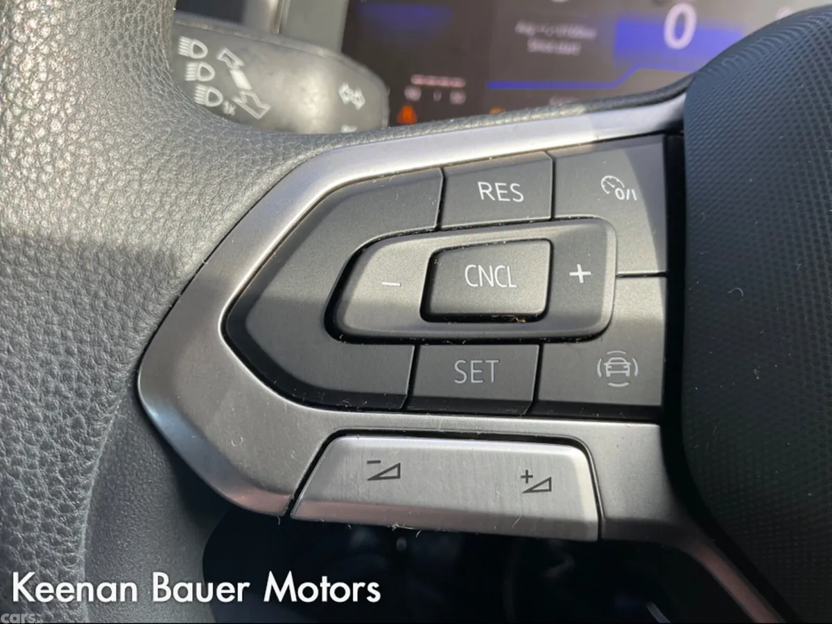 Volkswagen Polo Hatchback, Petrol, 2022, White