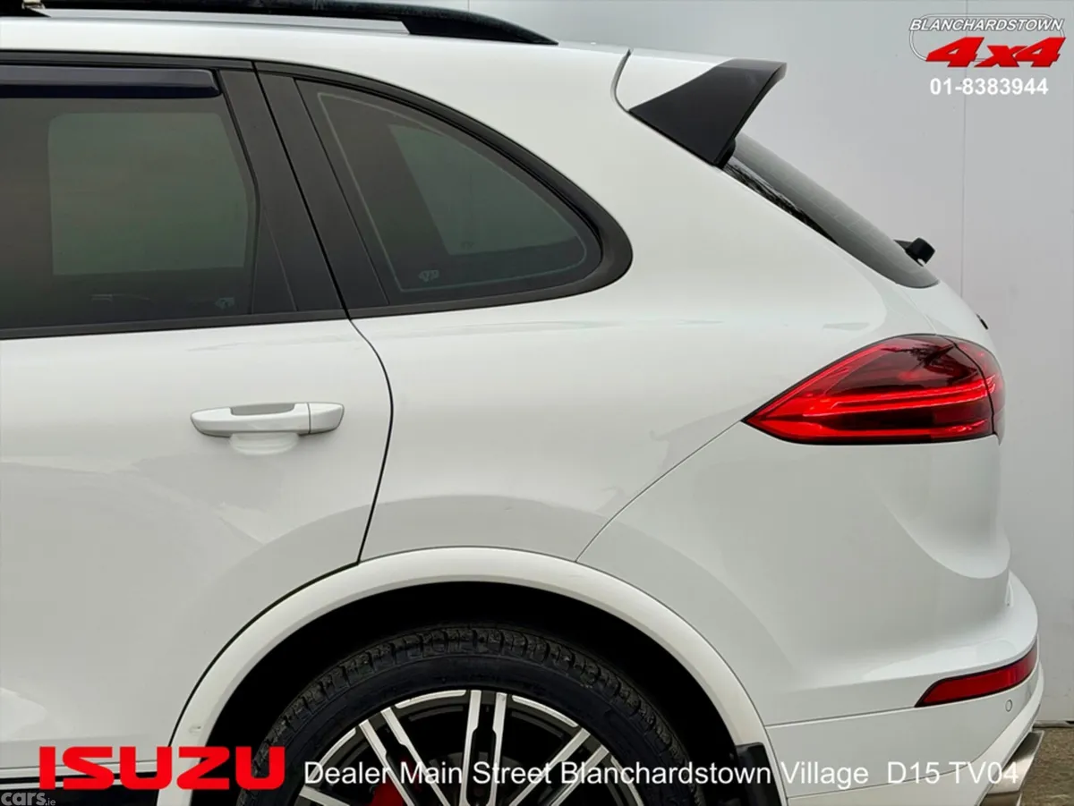 Porsche Cayenne Estate, Diesel, 2015, White