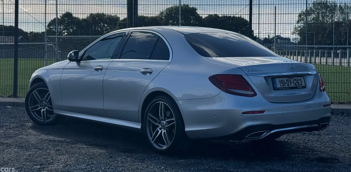 Mercedes-Benz E-Class Saloon, Diesel, 2019, Silver